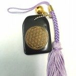 認知症の母のかばんにＩＤキーホルダー